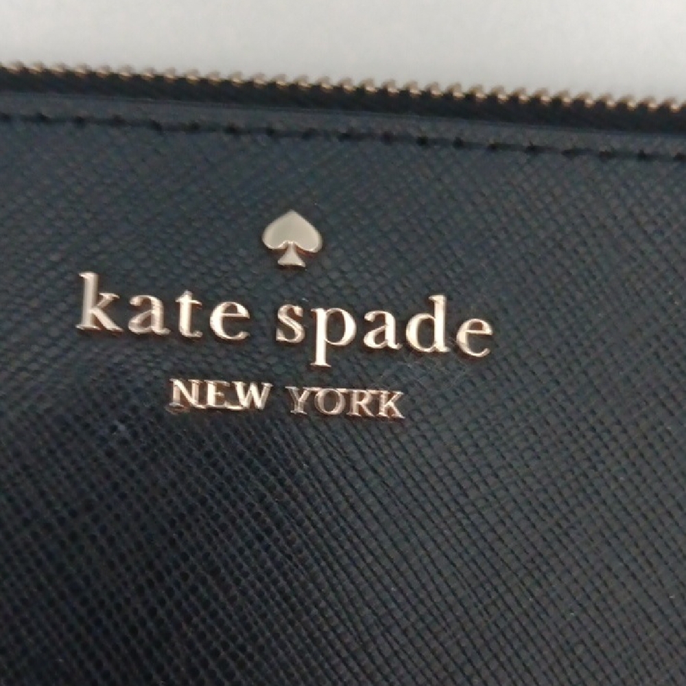Wristlet - Picture 2 of 9